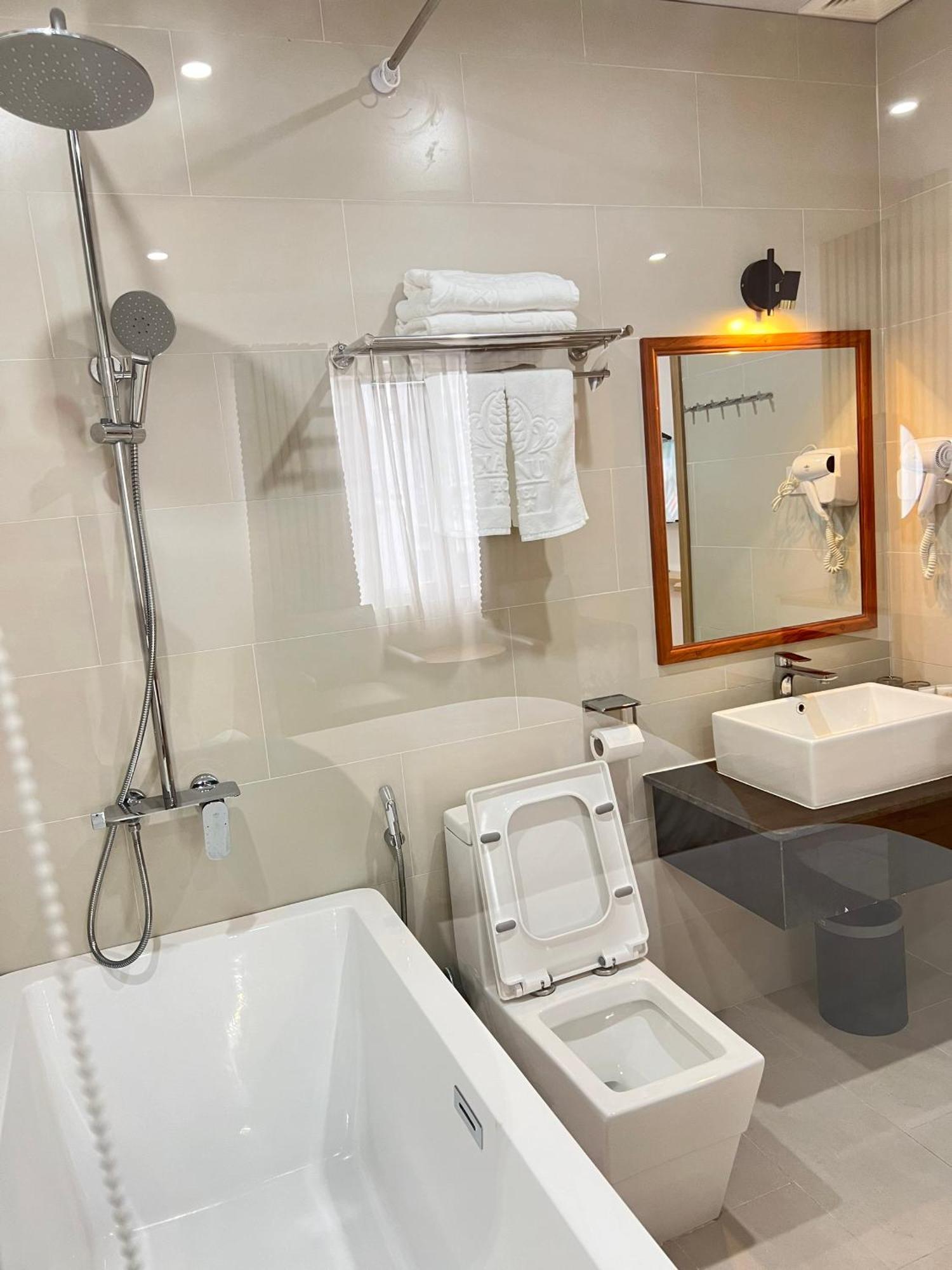 Khach San Xa Nu Hotel Tỉnh Kontum Kültér fotó