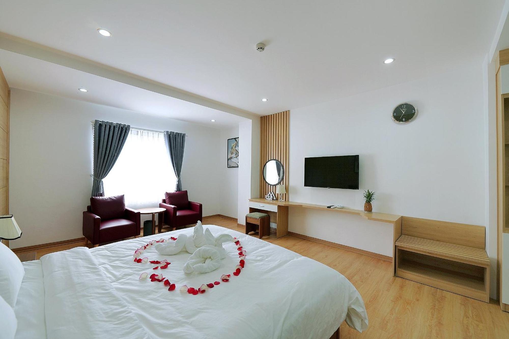 Khach San Xa Nu Hotel Tỉnh Kontum Kültér fotó
