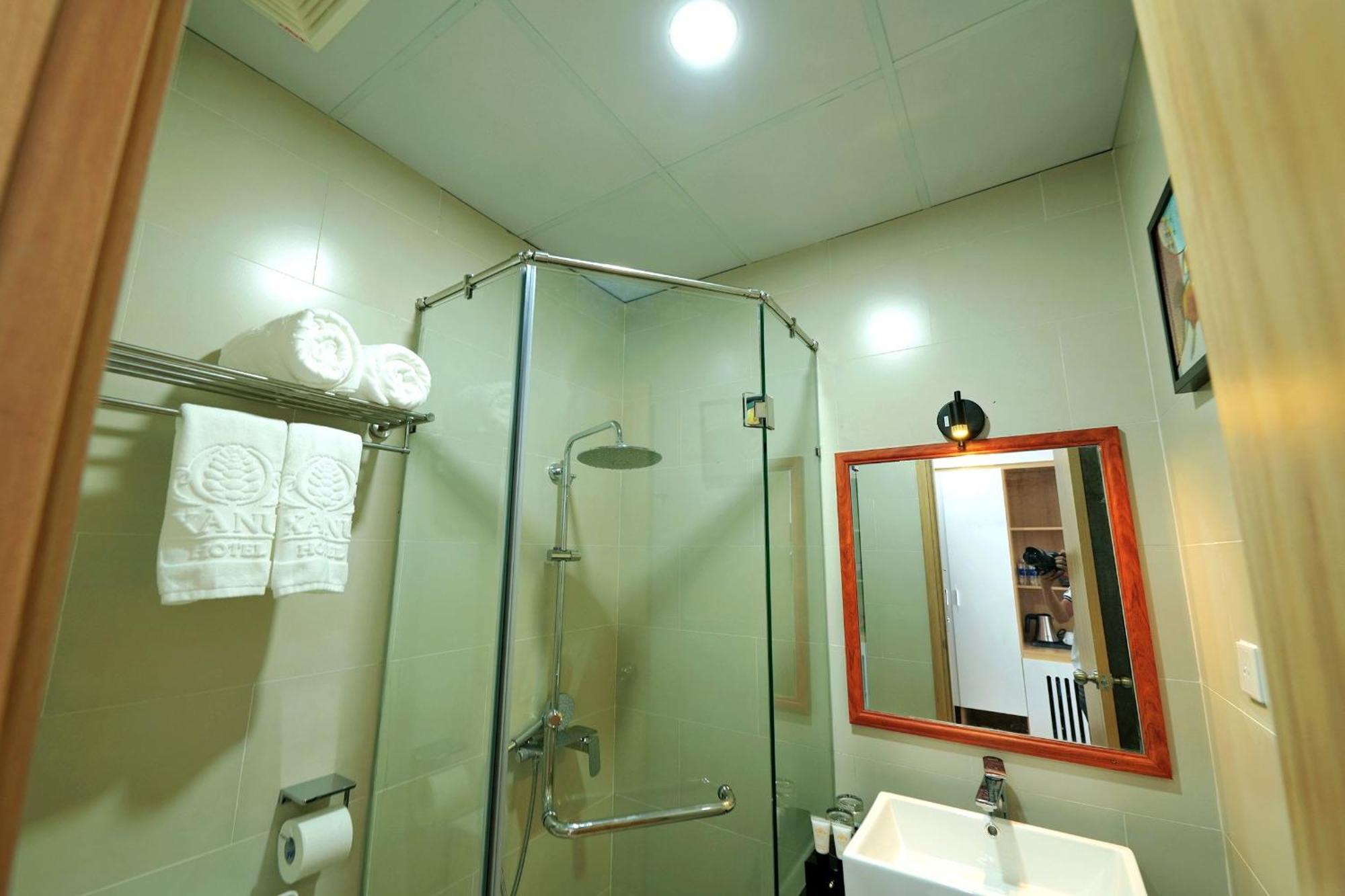 Khach San Xa Nu Hotel Tỉnh Kontum Kültér fotó