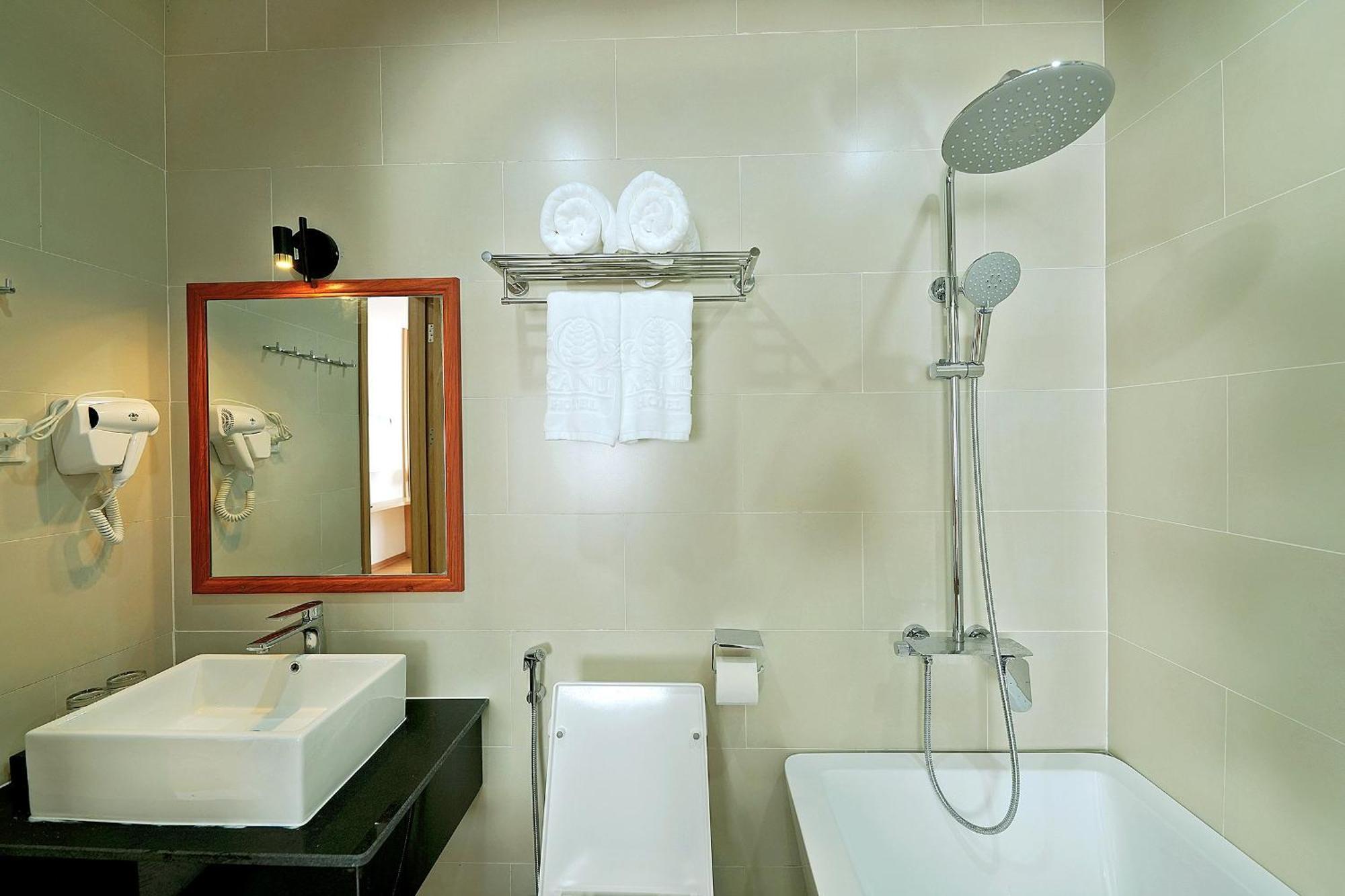 Khach San Xa Nu Hotel Tỉnh Kontum Kültér fotó